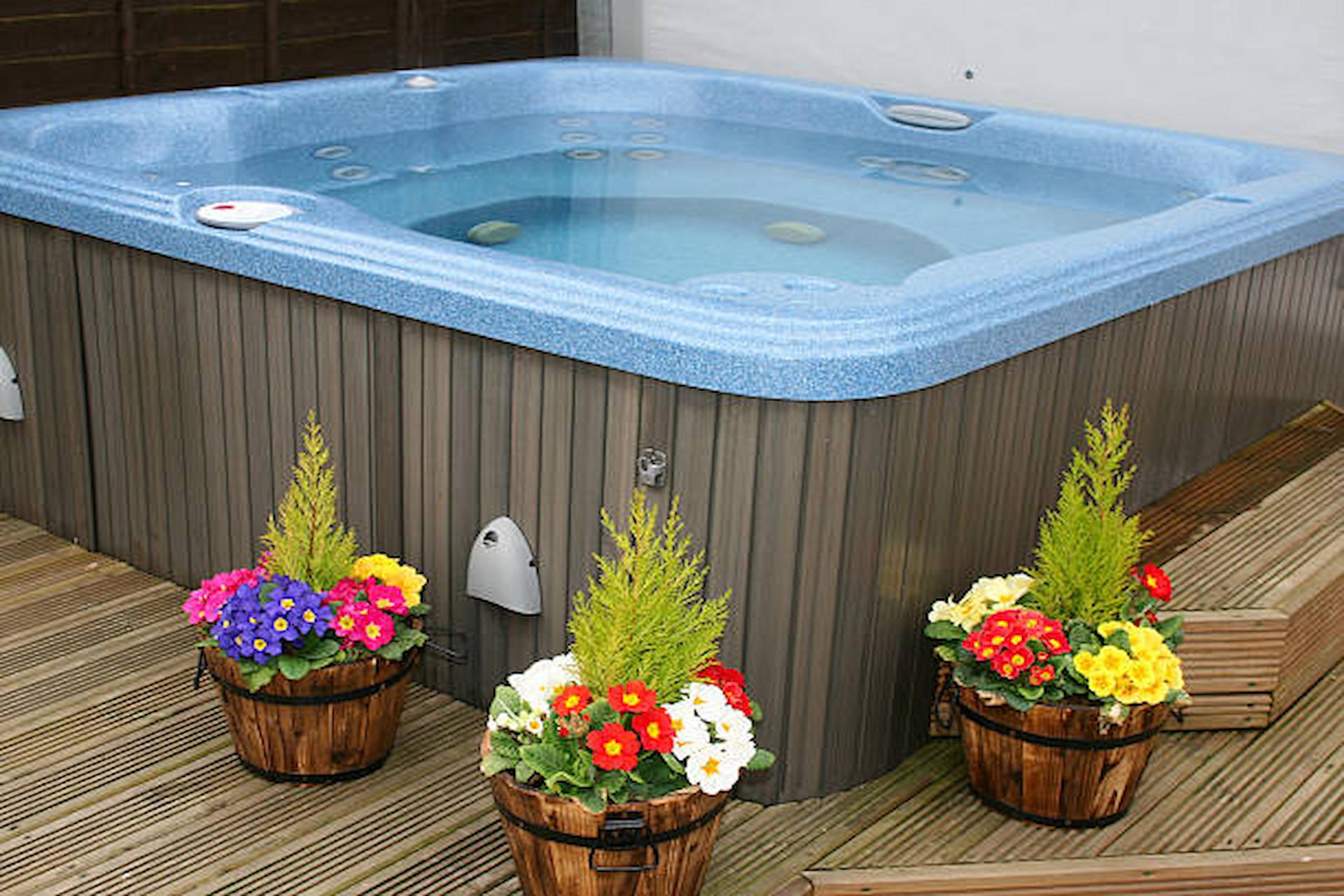 What To Consider When Purchasing A Hot Tub