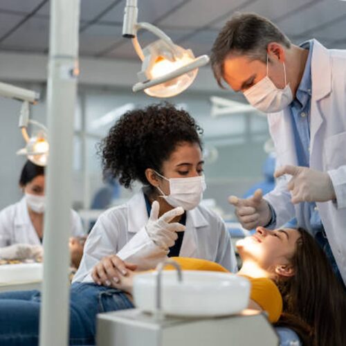 How To Choose the Right Dentist for You