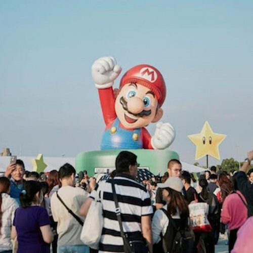 Why More Brands Are Turning to Advertising Inflatables for Trade Show Marketing