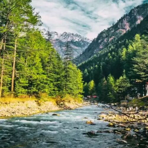 Why Jibhi Is The New Favorite For Nature Lovers